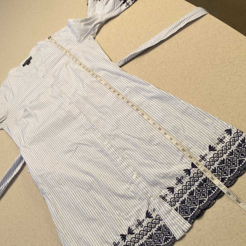 Tahari ASL Dress NWOT Women Size 2 Belted Pin Stripes Embroidered - Picture 9 of 11